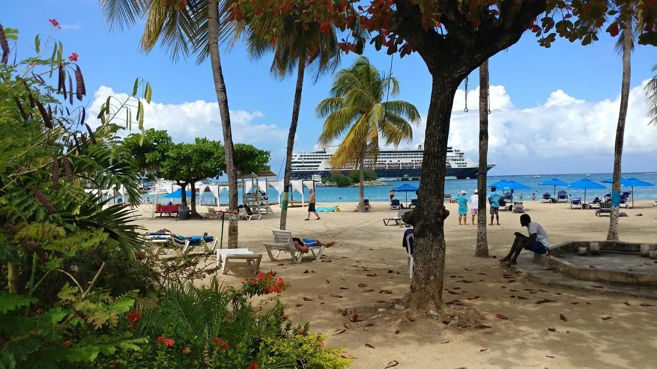 Apartmán Sandcastles # E26 Ocho Rios Jamajka
