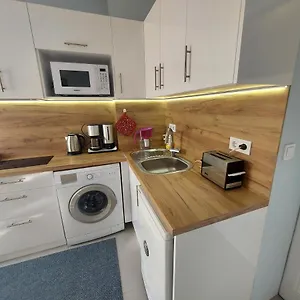 https://cozy-spot-by-the-lions-bridge.sofiahotelsbg.com